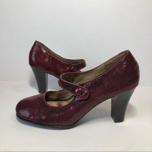 Aerosoles Role Through Pump Wine Red Snake